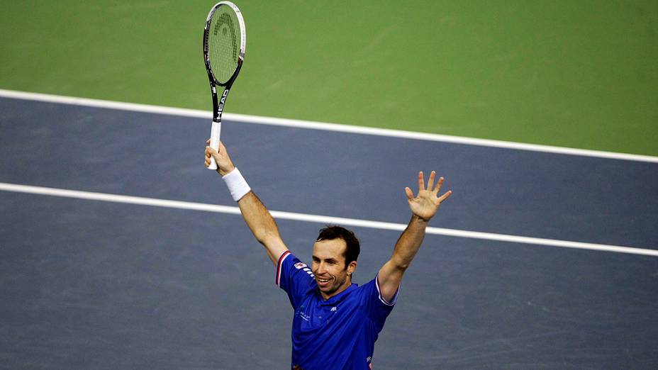 Radek Stepanek venceu Dusan Lajovic e garantiu o bicampeonato na Copa Davis para a República Checa