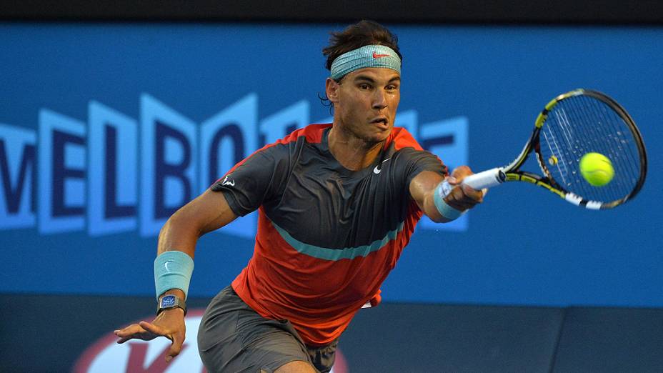 O espanhol Rafael Nadal, 27 anos, perdeu a final do campeonato de tênis aberto da Austrália neste domingo (26)