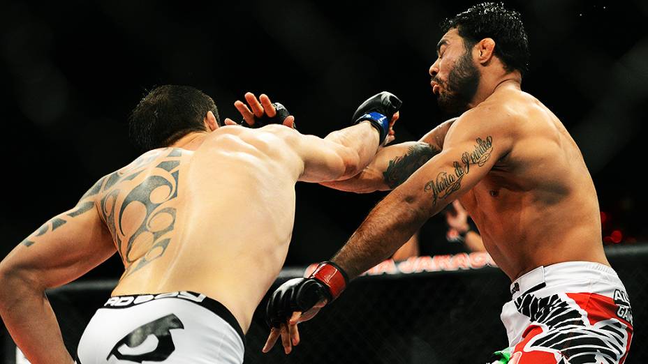 O Rafael Natal vence o brasileiro João Seferino no UFC Jaraguá do Sul, norte de Santa Catarina