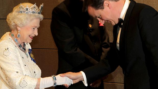 Rainha Elizabeth II se prepara para comemorar seu Jubileu