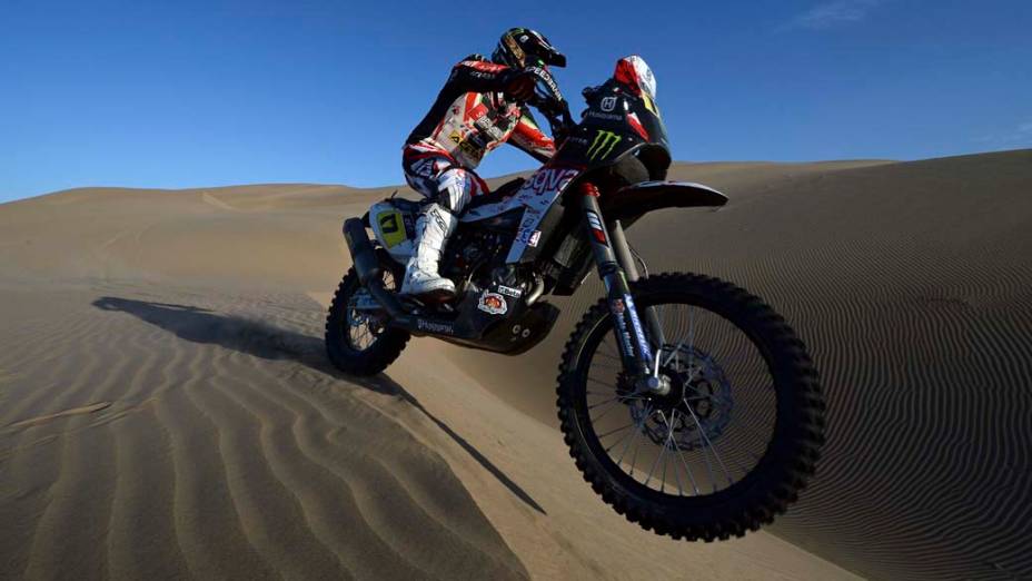 O piloto italiano Alessandro Botturi em Arequipa, no Peru, durante o rali Dacar 2013