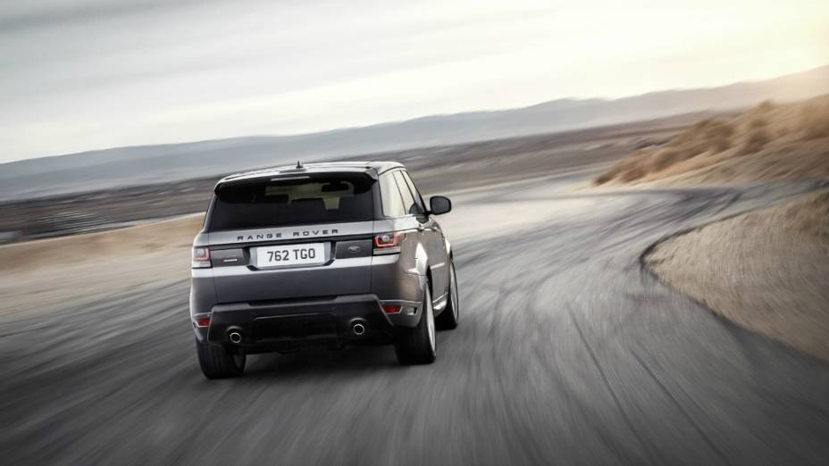 O novo Rover Sport: opções de motores V6 3.0 litros, com 258 e 292 cv, e um V8 4.4 l, com 339 cv
