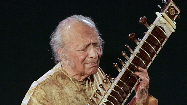 Ravi Shankar tornou música tradicional indiana conhecida em todo o mundo