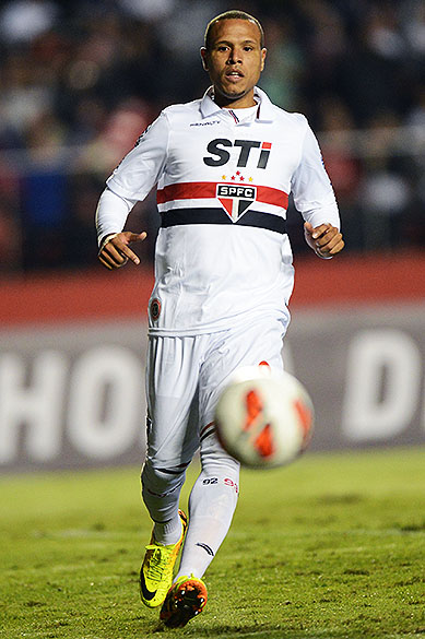 Corinthians vence o São Paulo por 2 x 1 no Morumbi na partida de ida da final da Recopa Sul-Americana