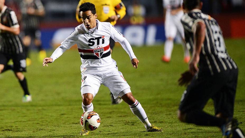 Corinthians vence o São Paulo por 2 x 1 no Morumbi na partida de ida da final da Recopa Sul-Americana