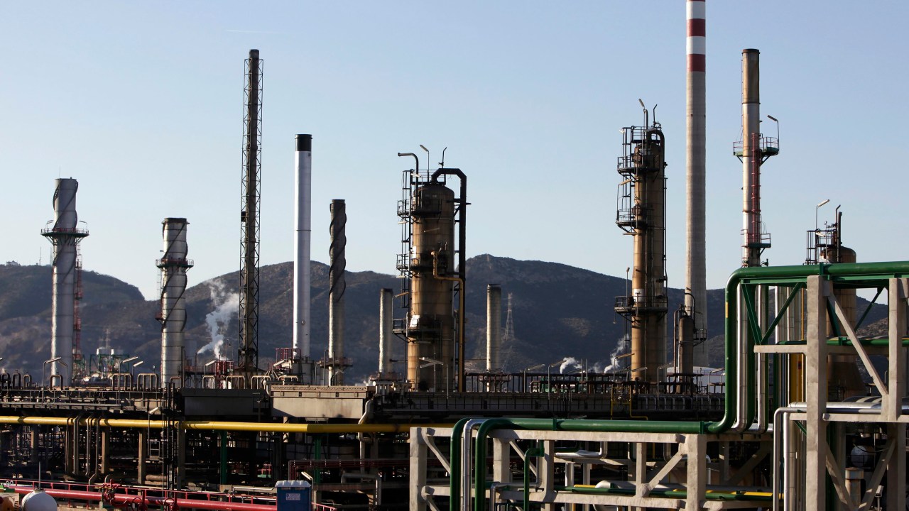 refinaria de petróleo da Repsol, em Cartagena, na Espanha