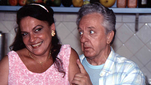 Regina Dourado e Rogério Cardoso na novela Explode Coração