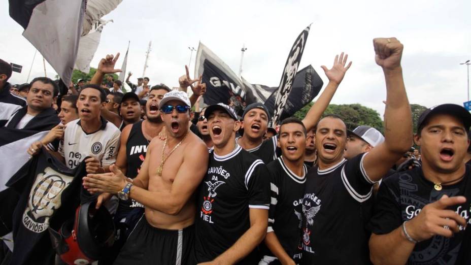 Torcida recebe o Corinthians nesta terça-feira e festeja a conquista do Mundial de Clubes