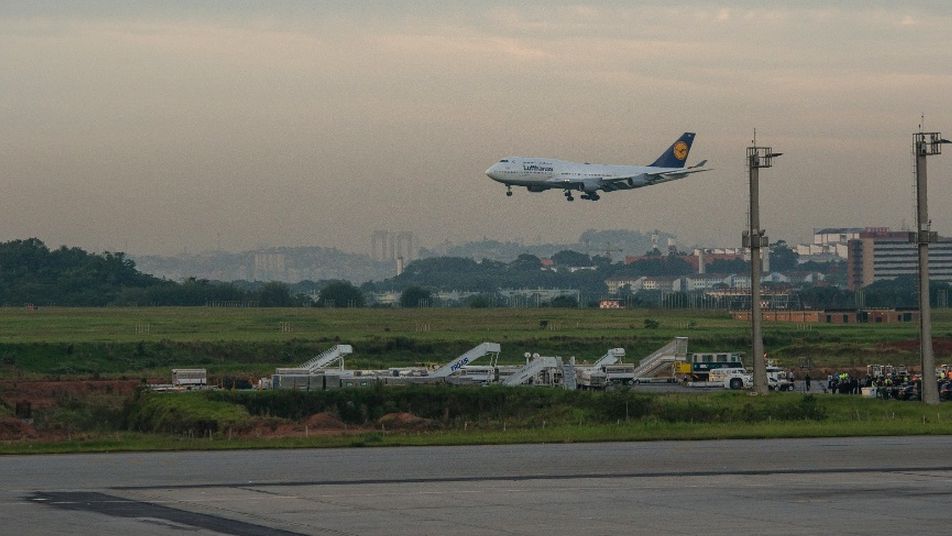 Em Guarulhos, seis voos foram cancelados