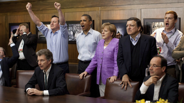Líderes do G8 acompanha a disputa de pênaltis entre Chelsea e Bayern de Munique