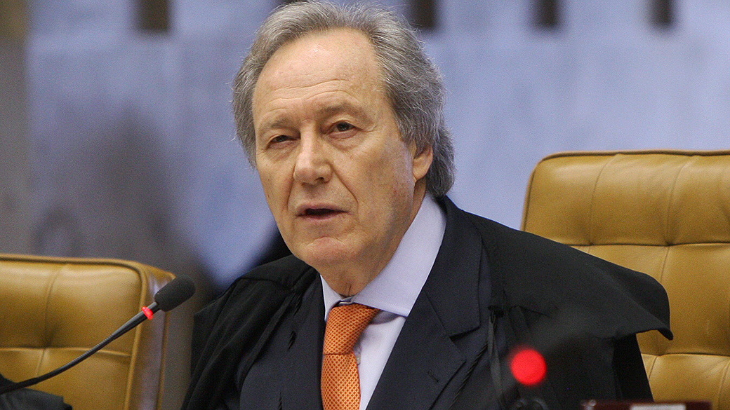 Lewandowski: Congresso deve se pronunciar sobre distribuição do FPE