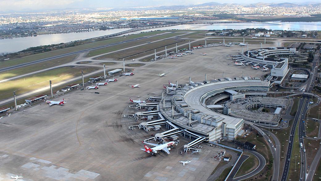 O valor da contribuição fixa para o aeroporto de Galeão (foto) deve ser superior a R$ 4,828 bilhões