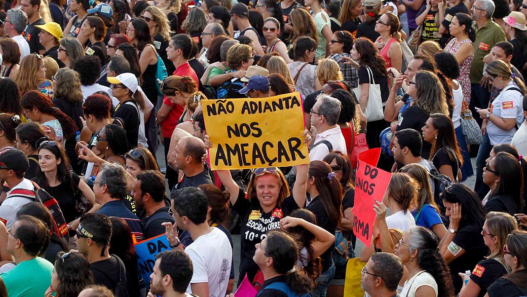 Rio: assembleia dos professores na Lapa
