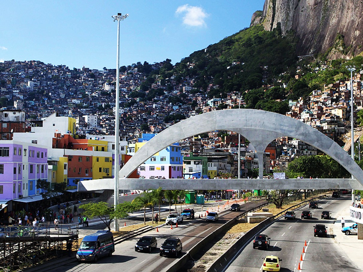 Segurança de Johnny Bravo é preso na Rocinha, Rio de Janeiro