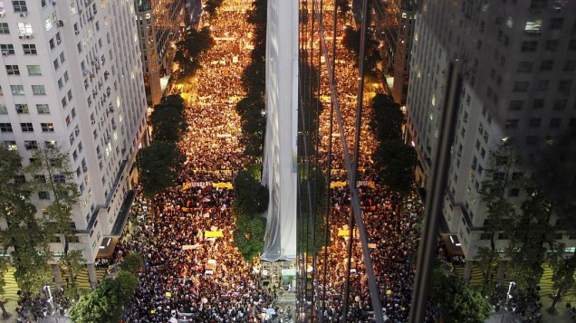 Rio: protesto de professores tomou as ruas do Centro nesta segunda (7/10)