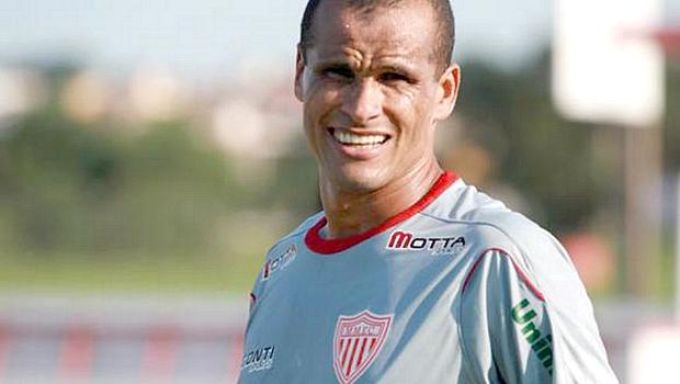 Rivaldo é liberado pela Fifa e já pode jogar pelo São Paulo
