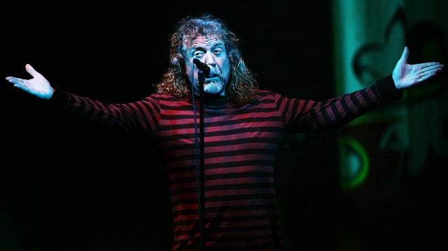 Robert Plant, ex-vocalista do Led Zeppelin, faz show em São Paulo, no Espaço das Américas, em 22/10/2012