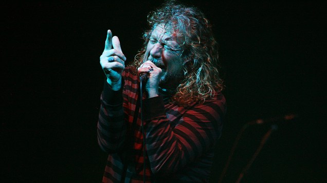 Robert Plant, ex-vocalista do Led Zeppelin, faz show em São Paulo, no Espaço das Américas, em 22/10/2012