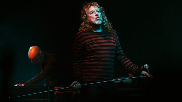 Robert Plant, ex-vocalista do Led Zeppelin, faz show em São Paulo, no Espaço das Américas, em 22/10/2012