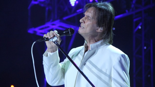 O cantor Roberto Carlos durante show no Maracanãzinho, Rio de janeiro