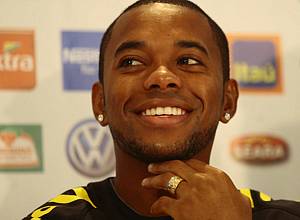 robinho-coletiva-300.jpg