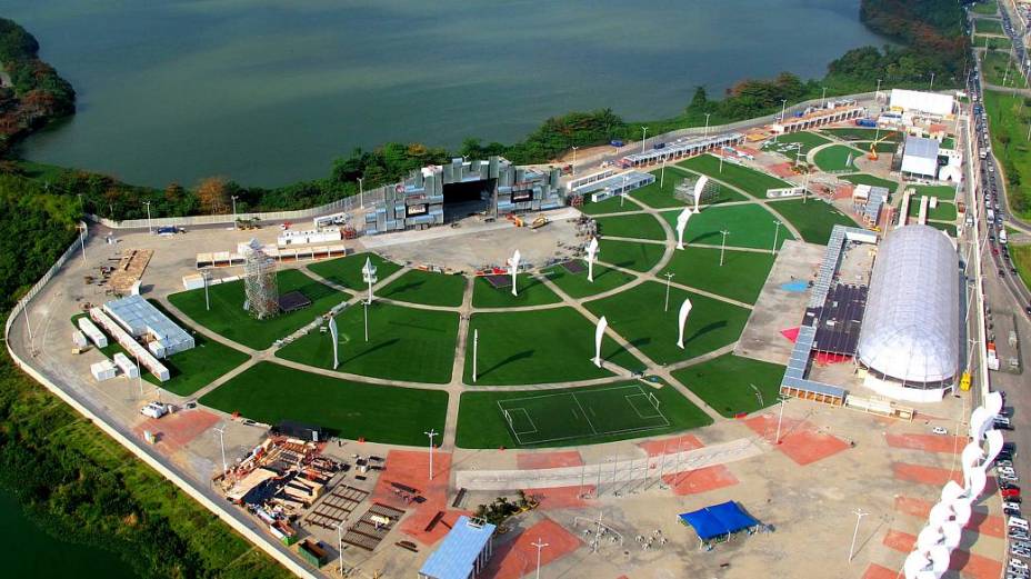 Rock in Rio 2013: Palcos começam a ser erguidos