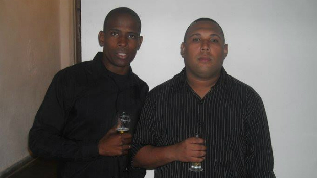 Sargento da aeronáutica, Rodrigo de Jesus Correa, com o foragido Luiz Paulo Baptista: integrantes de uma quadrilha de roubos e sequestros