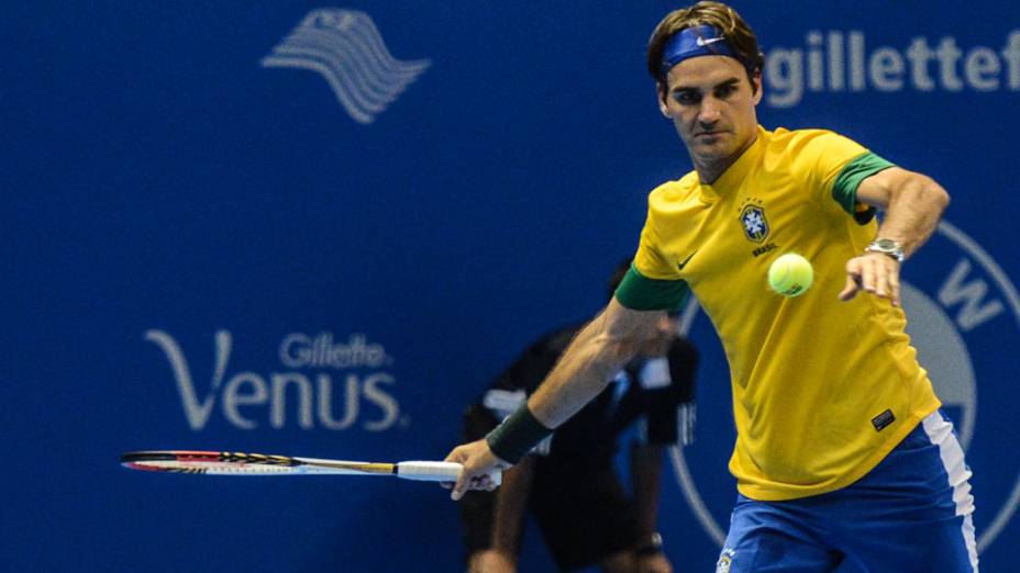 Roger Federer vence Tommy Haas neste domingo (09/12),em partida de exibição no Ginásio do Ibirapuera, em São Paulo