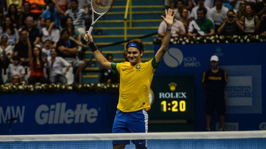 Roger Federer vence Tommy Haas neste domingo (09/12),em partida de exibição no Ginásio do Ibirapuera, em São Paulo