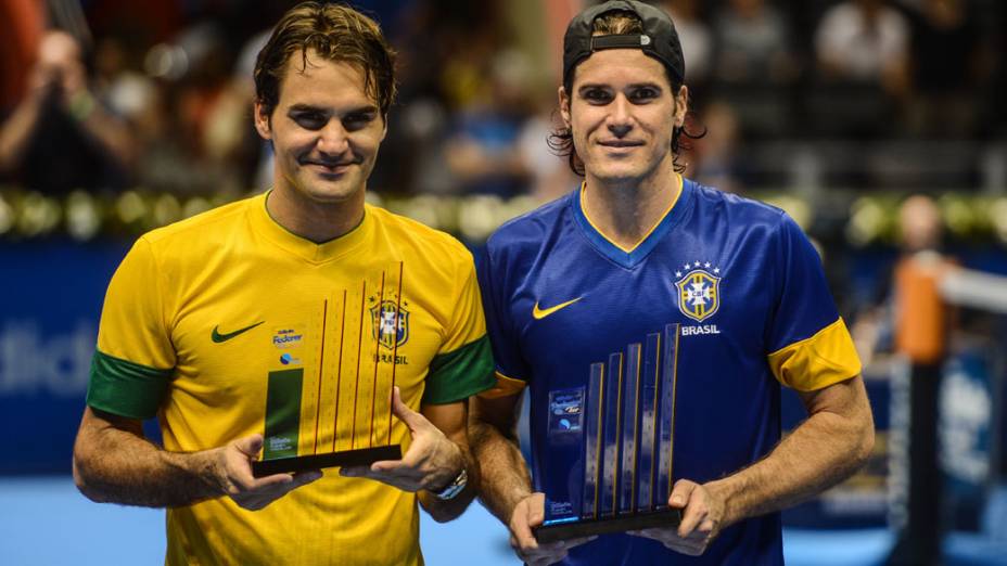 Roger Federer vence Tommy Haas neste domingo (09/12),em partida de exibição no Ginásio do Ibirapuera, em São Paulo