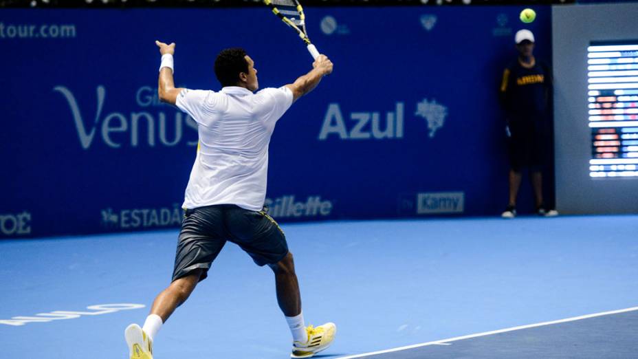 Jo-Wilfried Tsonga enfrenta Roger Federer neste sábado (08/12),em partida de exibição pelo Gillette Roger Federer Tour em São Paulo no ginásio do Ibirapuera 