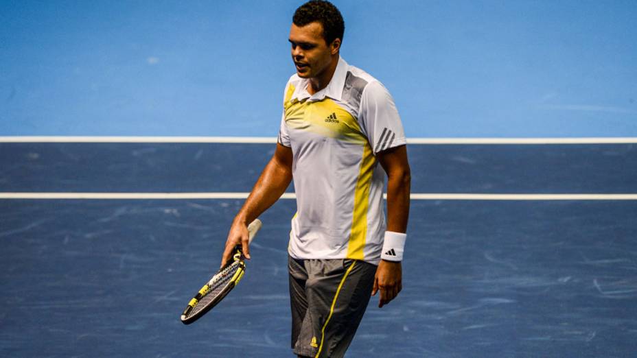 Jo-Wilfried Tsonga vence Thomaz Bellucci nesta sexta (07/11), no Gillette Federer Tour