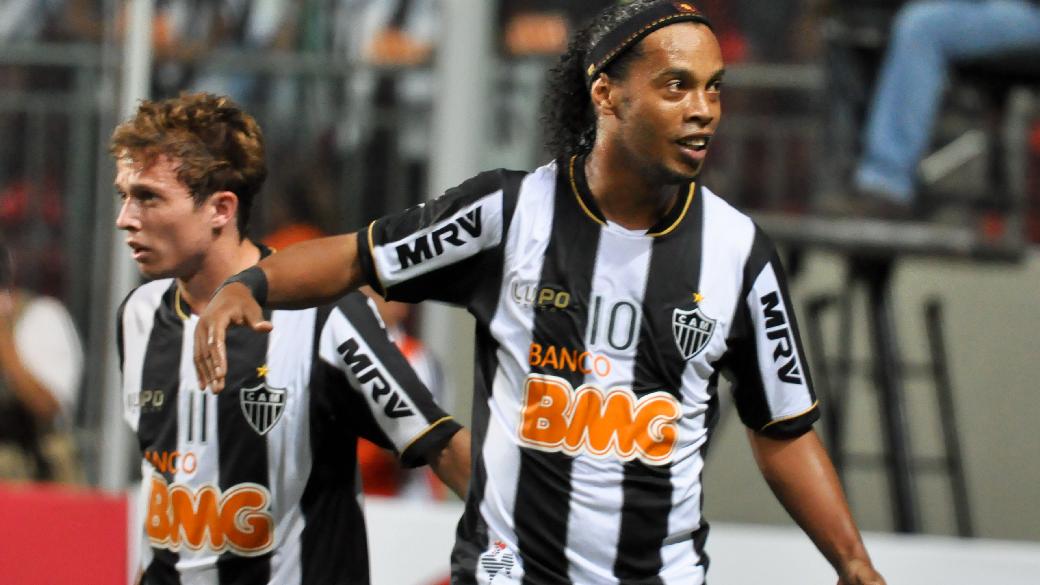 Ronaldinho Gaúcho deu passe para os dois gols do Atlético Mineiro sobre o São Paulo na estreia da Libertadores
