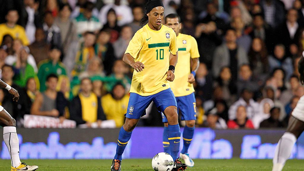 Ronaldinho Gaúcho, no jogo contra Gana, em Londres