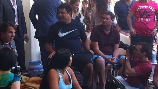 Ronaldo acompanhou o treino de Anderson Silva