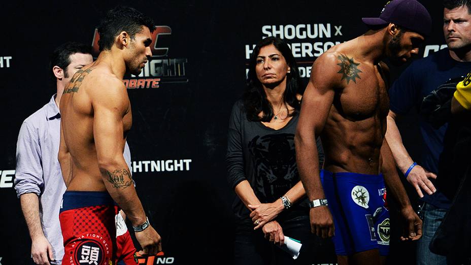 Ronny Markes e Thiago Marreta durante a pesagem do UFC de Natal