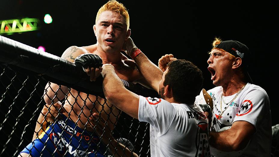 Rony Jason vence Steven Siler no ginásio Nélio Dias em Natal (RN) pelo UFC 2014