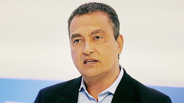 O candidato do PT ao governo da Bahia, Rui Costa, um dos políticos envolvidos no esquema alimentado pela ONG Instituto Brasil: mesada entre três e cinco mil reais