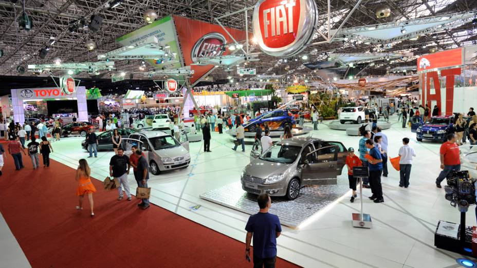 Estande da Fiat no Salão do Automóvel de 2008