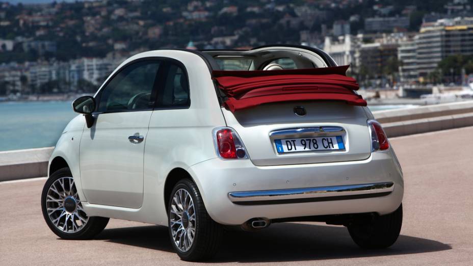 Fiat 500C: com teto de lona, chega às lojas no fim de outubro por cerca de 60.000 reais