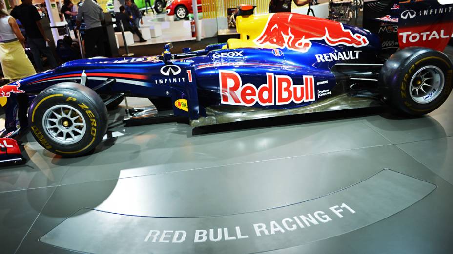 Red Bull RB8 - Monoposto de Fórmula 1 da equipe Red Bull Racing Renault, atual bicampeão mundial da categoria