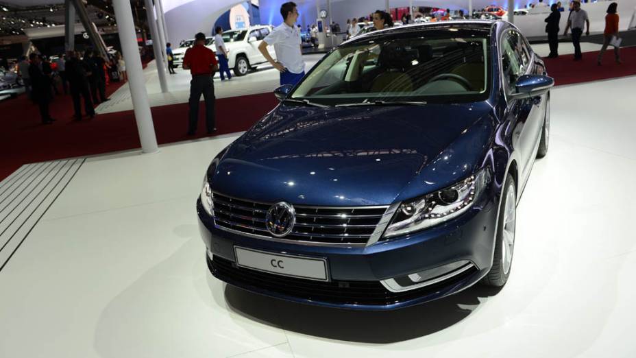 Volkswagen CC - Chega às concessionárias no mês que vem com um motor V6 de 300 cv. Preço: 208.024 reais