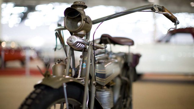 Motocicleta no Salão Internacional de Veículos Antigos no Pavilhão de Exposições do Anhembi, em São Paulo