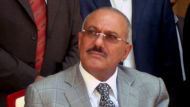 "Pedimos uma eleição presidencial antecipada e democrática para evitar um banho de sangue", disse Saleh