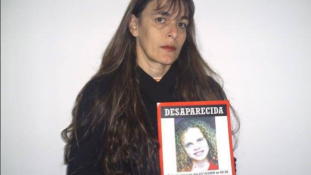Sandra Moreno procura a filha desaparecida, Ana Paula, há quatro anos