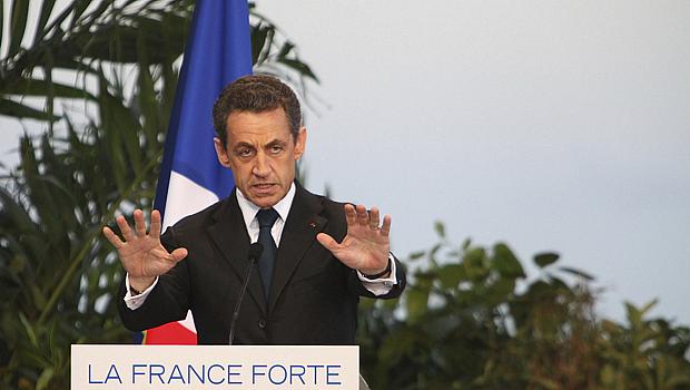 Presidente francês tenta a reeleição