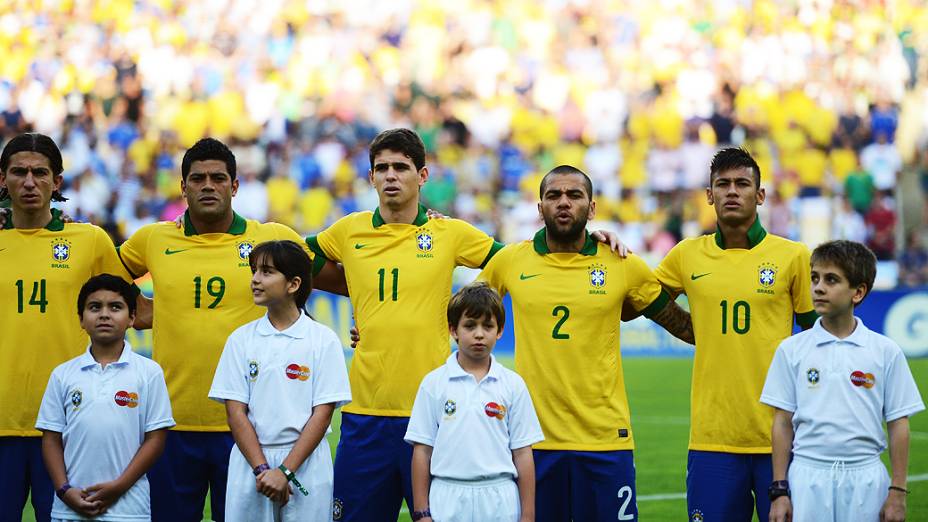 O grupo de jogadores da seleção brasileira de futebol