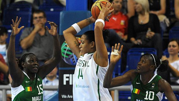 Brasil venceu Mali com dificuldades