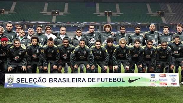 Seleção Brasileira de Futebol tenta quebrar jejum de 36 anos sem