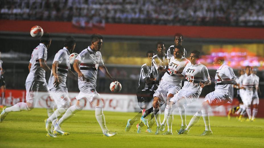 O Atlético-MG venceu o São Paulo por 2 a 1 no Estádio do Morumbi nesta quinta-feira (02)